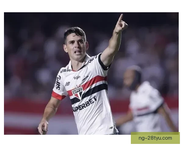 奥斯卡心病退役难 圣保拒付欠薪